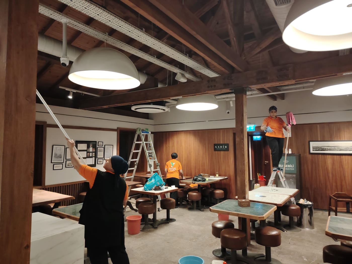 Restoran ve kafe detaylı temizliği